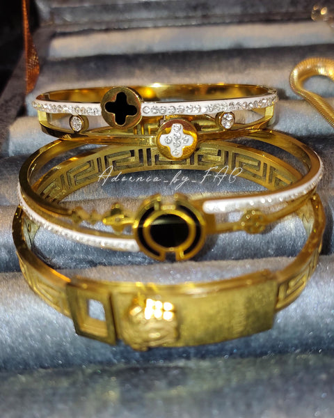 18k Golden Hand Cuffs